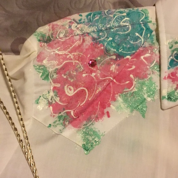 Karman GET YOUR COWGIRL ON button down shirt, no size tag, stone & sparkle - Picture 8 of 8